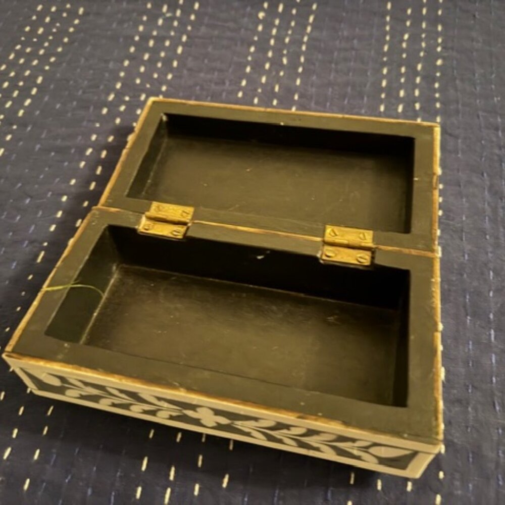Grey & White Inlay Decorative Box - Picture 3 of 3